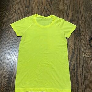 Lululemon Swiftly Tech Tee